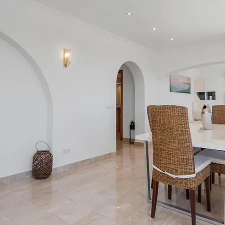 De Haro - Garden, Terrace, Pool & Sea View *